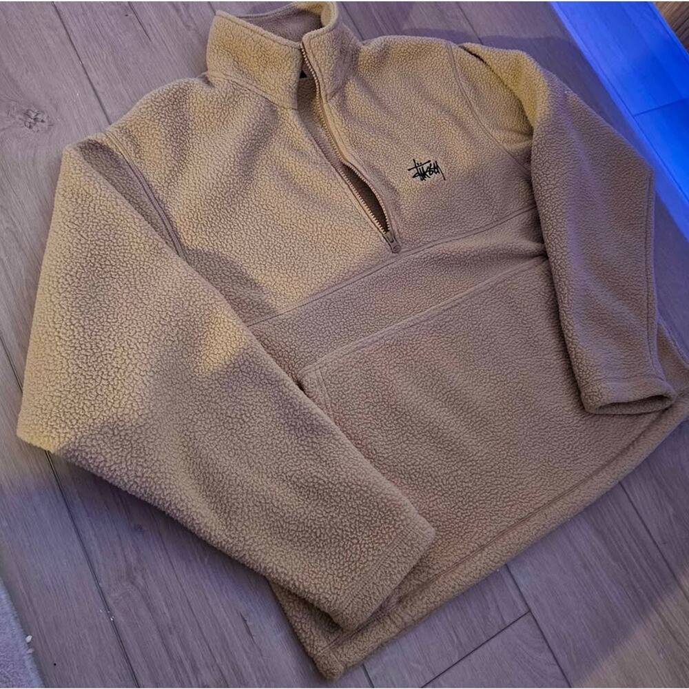 Stussy Beige Quarter Zip Mock Sherpa Fleece Small (fits like a Medium)